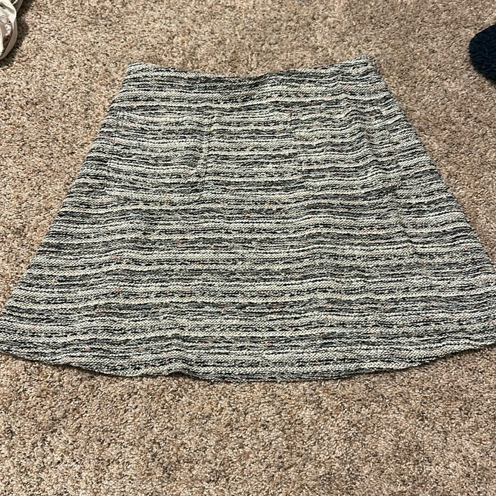 Loft mini skirt